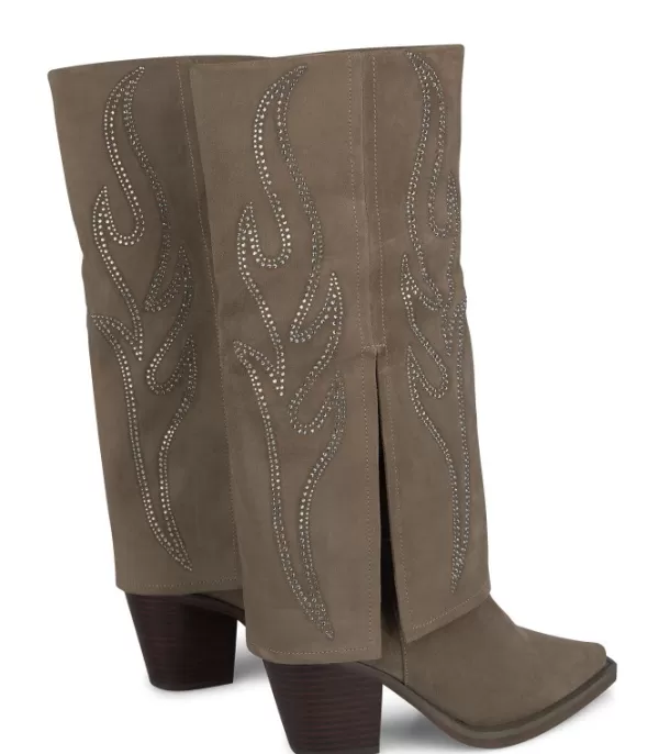 comprar_bota_adornada_con_llamas_3.webp Botas Tacón*Alma en Pena Comprar Bota Adornada Con Llamas