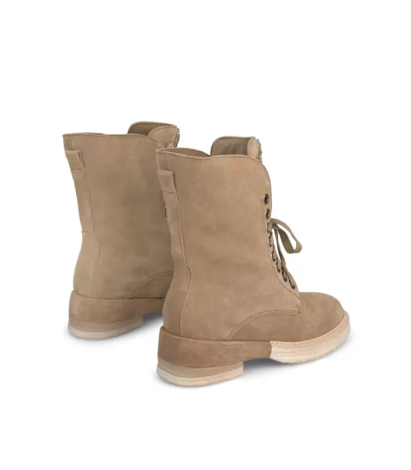 comprar_botin_cordon_adorno_pedreria_2-1.webp Botines Planos*Alma en Pena Comprar Botin Cordon Adorno Pedreria