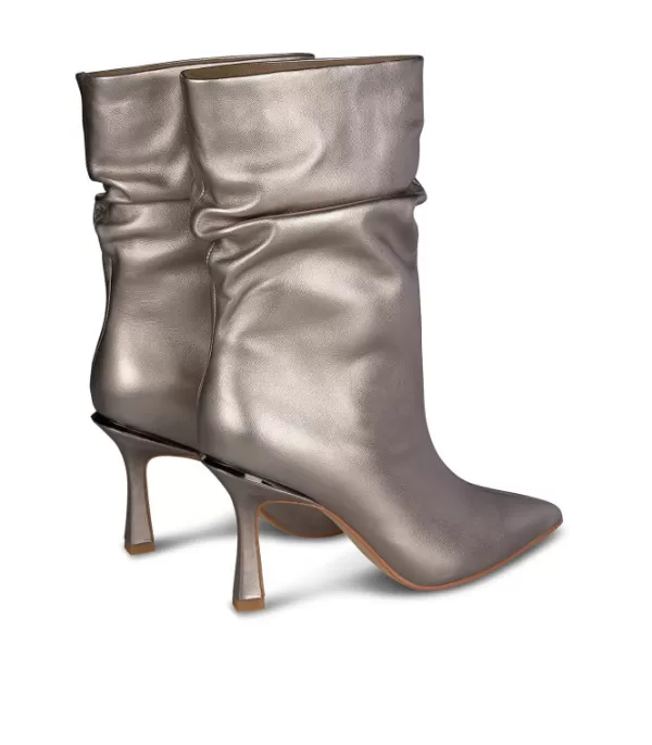 comprar_botin_piel_arrugado_2-1.webp Botines Tacón*Alma en Pena Comprar Botin Piel Arrugado